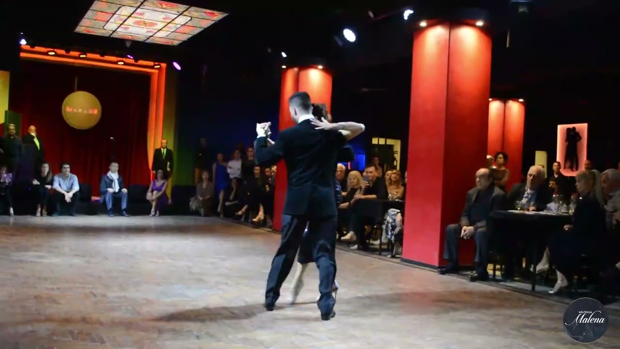 Moira Castellano & Javier Rodriguez bailaron "La Mariposa" para Eduardo Arquimbau en Milonga Malena!