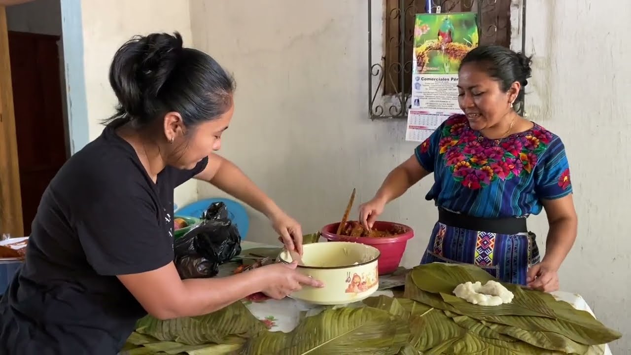 PREPARANDO TAMALES PARA ESTA NAVIDAD