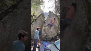 Video thumbnail de Greener Pastures, V10 (sit). Yosemite Valley