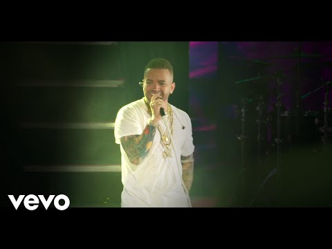 Video thumbnail for Kung Fu  (En Vivo)