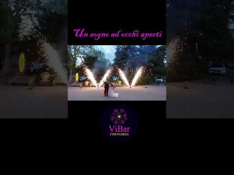 𝐕𝐢𝐛𝐚𝐫 𝐅𝐢𝐫𝐞𝐰𝐨𝐫𝐤𝐬. 𝐄𝐯𝐞𝐧𝐭𝐢 𝐦𝐚𝐠𝐢𝐜𝐢, 𝐬𝐨𝐠𝐧𝐢 𝐚𝐝 𝐨𝐜𝐜𝐡𝐢 𝐚𝐩𝐞𝐫𝐭𝐢...𝐄𝐦𝐨𝐳𝐢𝐨𝐧𝐢, 𝐦𝐚𝐠𝐢𝐚, 𝐥𝐨𝐯𝐞