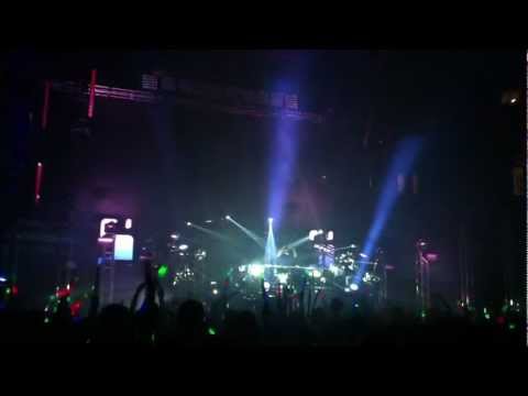 POP NYE Dash Berlin playing Coldplay - Clocks (Dash Berlin Remix)