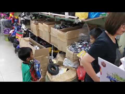 #Bayblademurah #bayladekuat #bayblade                               Korang nak.beli bayblade murah??