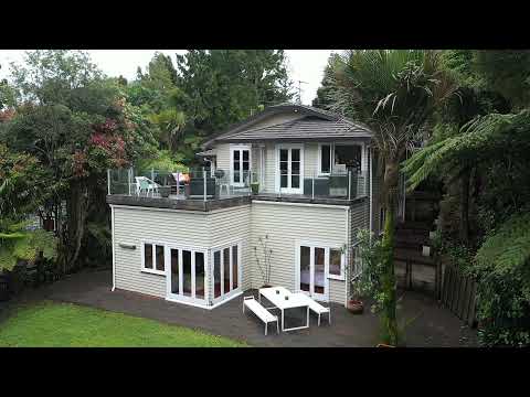 18 Hollywood Ave, Titirangi - The Smiths - Ray White Austar Group