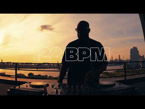 Fully Focus presents 122 BPM (Afro House Mix) Sunset In New York