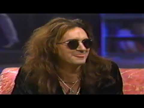 Mission UK - "Butterfly on a Wheel" & "Sea of Love" + Interview (Rick Dees, 1990)