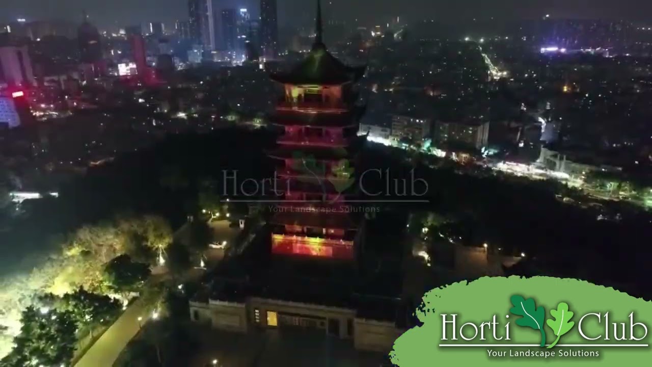 Zunyi City Bai Lu Hu Lake fountain show
