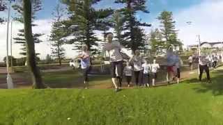 preview picture of video 'Figtree Physie -  Wollongong ColorRun 2014'