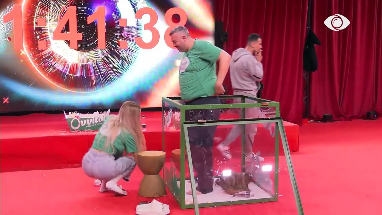 Brikena del nga kutia, Rogerti: Ti u dorëzove, të paktën tregova…