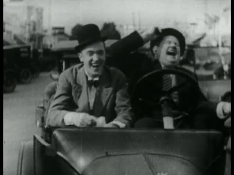 11. Zwei Herren Dick & Doof - Der hilfsbereite Wachtmeister Restauriert by Laurel & Hardy TV