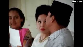 Download lagu Indriati Iskak, Ir. Soekarno & Cindy Adams short 1966 mp3
