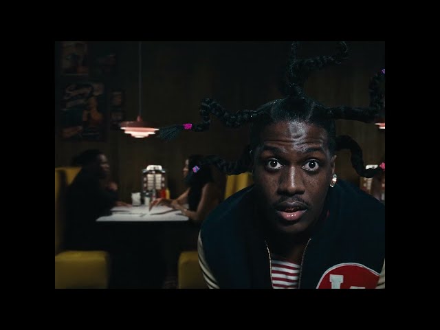 Out My Face von Ice Spice & Lil Yachty ((jetzt ansehen))