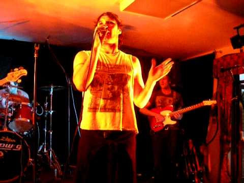 Snow Glass Jack ~ Broken Home