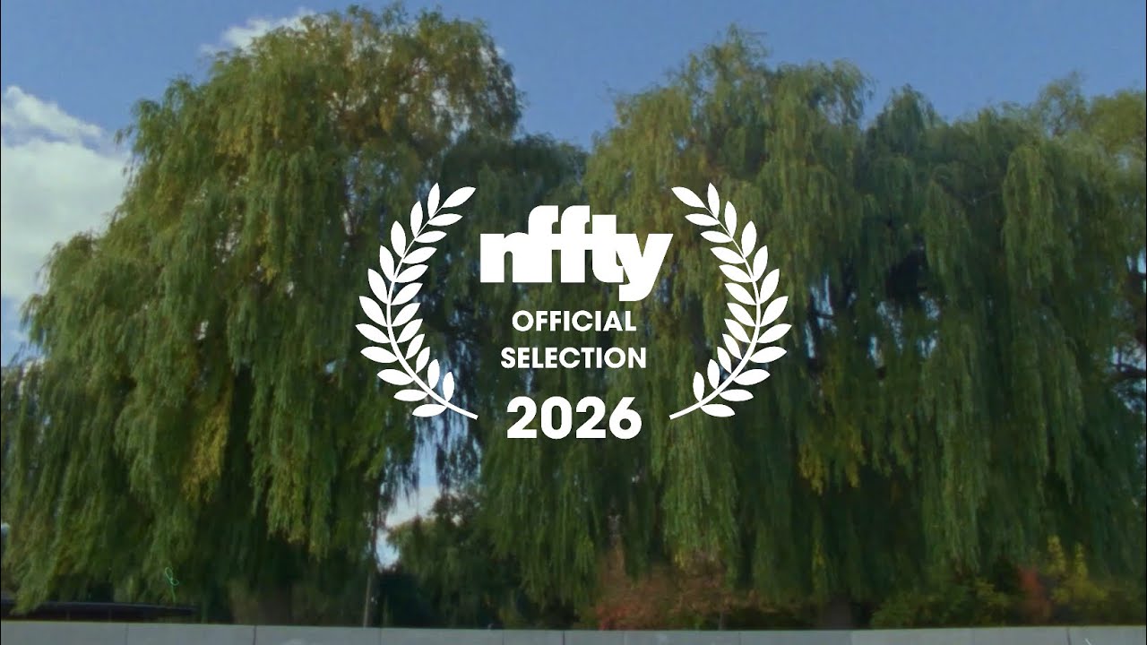 Trailer thumbnail