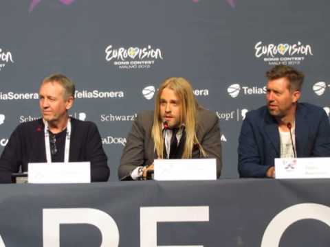 ESCKAZ live in Malmö: Eyþór Ingi (Iceland) - Press conference 11.05.2013