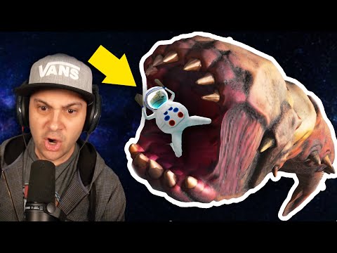 I found a GIANT SPACE WORM! | Amazing Frog