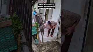 Download lagu A woman was beaten by a mob at Mangu Market, Boyolali, on suspicion of stealing onions. #kilatviral mp3
