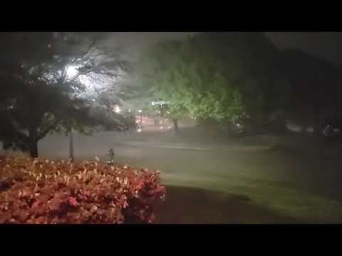 McKinney TX Heavy Rain & Tornado Warning (04/04/2022 9PM)