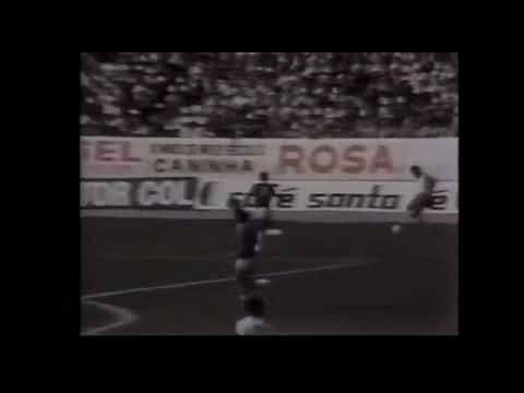 Biro Biro Antônio (Corinthians) - 28/09/1980 - São Bento 1x2 Corinthians - 1 gol