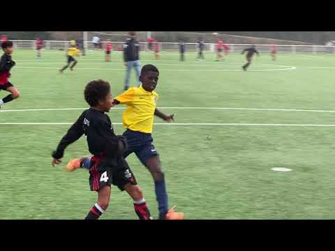 Ris Orangis - Fleury Merogis / U11 (1-3) Deuxième mi-temps. 10 septembre 2022. Score final (2-4)