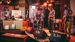 Documental de El Mundo Today sobre el grupo Melange