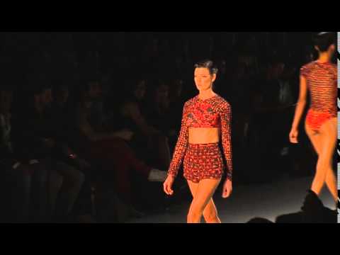 Lenny Niemeyer // Desfile Fashion Rio Verão 2013