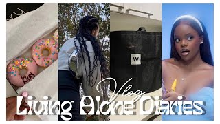 LIVING ALONE DIARIES EP:6 | I MET AYRA STARR! NEW BRAIDS & NEW CANDLES + GETTING READY IN THE DARK🙄