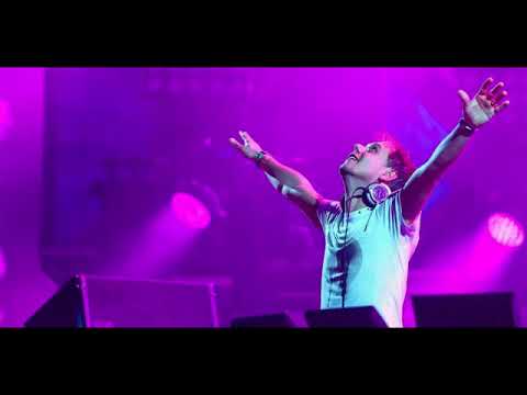 Armin Van Buuren - Take  A Moment (Ft. Winter Kills)
