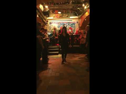 Emma O’Sullivan (sean nós dance),  Alison Moffat (Melodeon), Frank McLynn(fiddle)