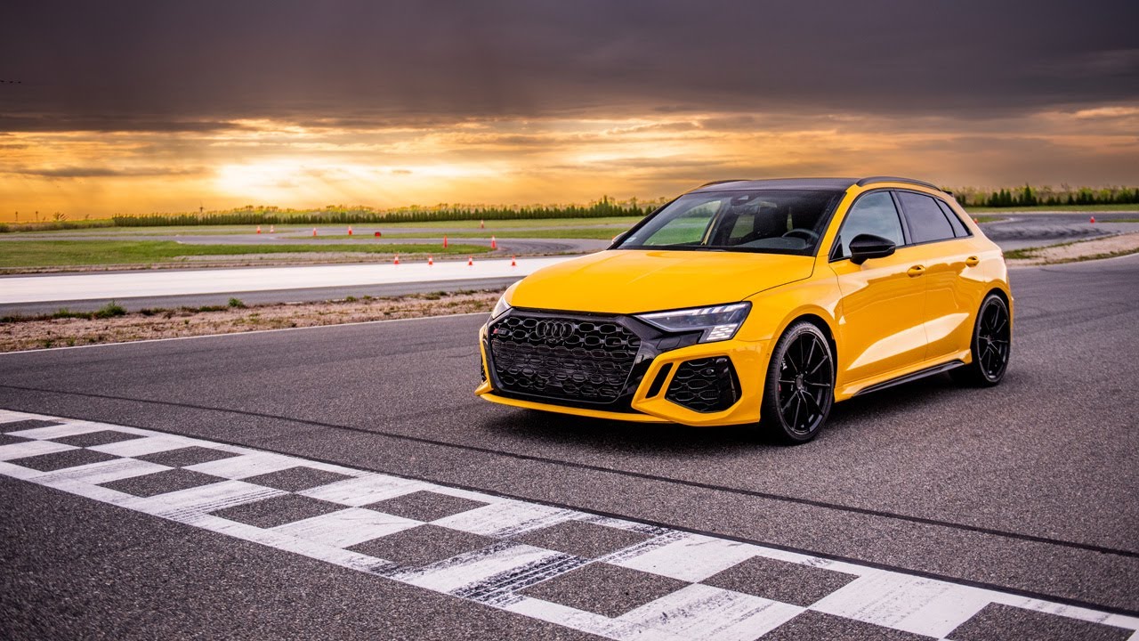 Audi RS3 image
