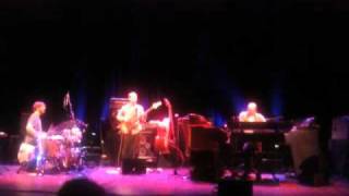 Medeski Martin & Wood. Is there anybody here that loves my Jesus? Girona, 28/09/10