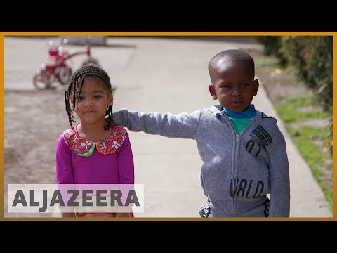 🇺🇸 Migrants seek refuge in churches in the US | Al Jazeera English