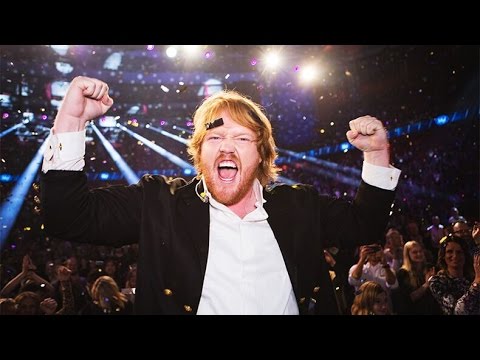 Martin Almgren framför vinnarlåten "Can't Hold Me Down" - Idol Sverige (TV4)