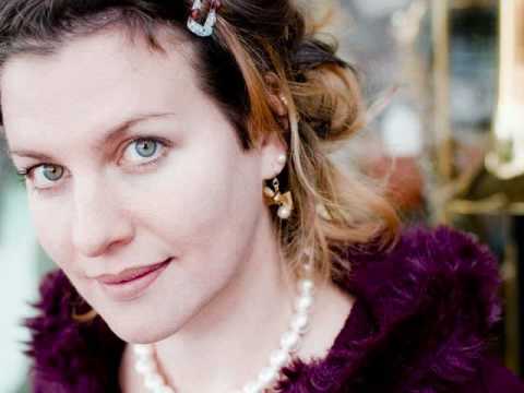 Antje Duvekot -  Anna