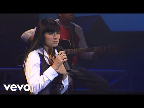 Fernanda Brum - Espirito Santo (Official Live Video)