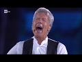 Io Me Ne Andrei / Claudio Baglioni - Live Verona "Al Centro"