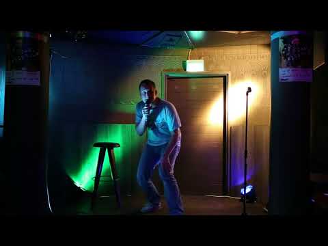 Koomikko Teittinen, Metsästystä