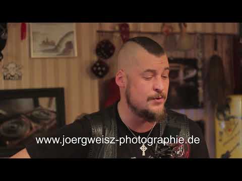 Cluas - Corona Song Postcard Reptilium Landau