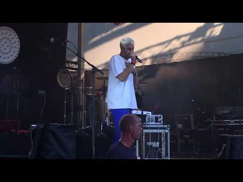 ❤️GregTaro❤️ on Álvaro Solers Concert