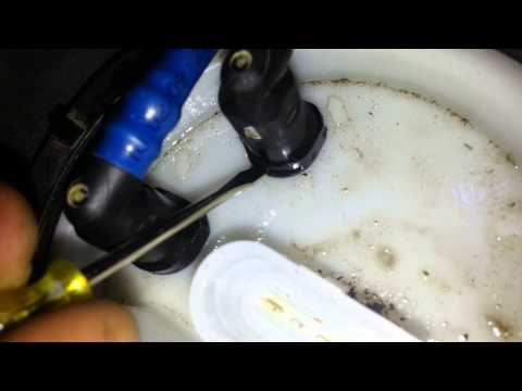 Removal and install fuel pump line on VW Audi 98 5