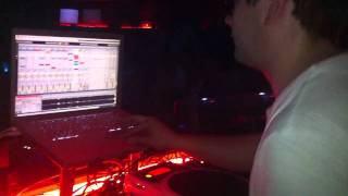 Guillaume & The Coutu Dumonts [Live] @ Back 2 the Future Vol. 3 - LeMirage