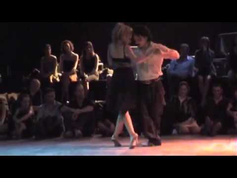 Gaston Torelli & Noelia Hurtado dance Francisco Canaro's La melodia del corazon.