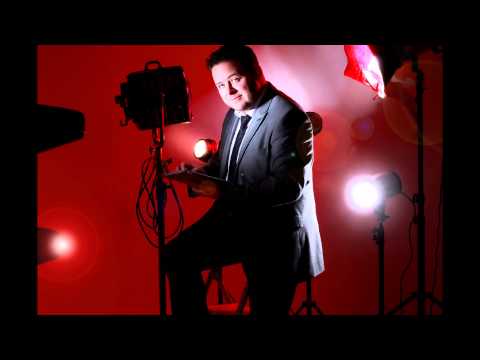 Michael Buble Tribute Act - Finbarr Smith's Mighty Buble Tribute Act Show