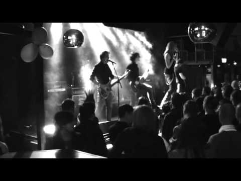 OUTTRIGGER - Fall Into Pieces + Ashes @ The Tivoli [16/3/2012]