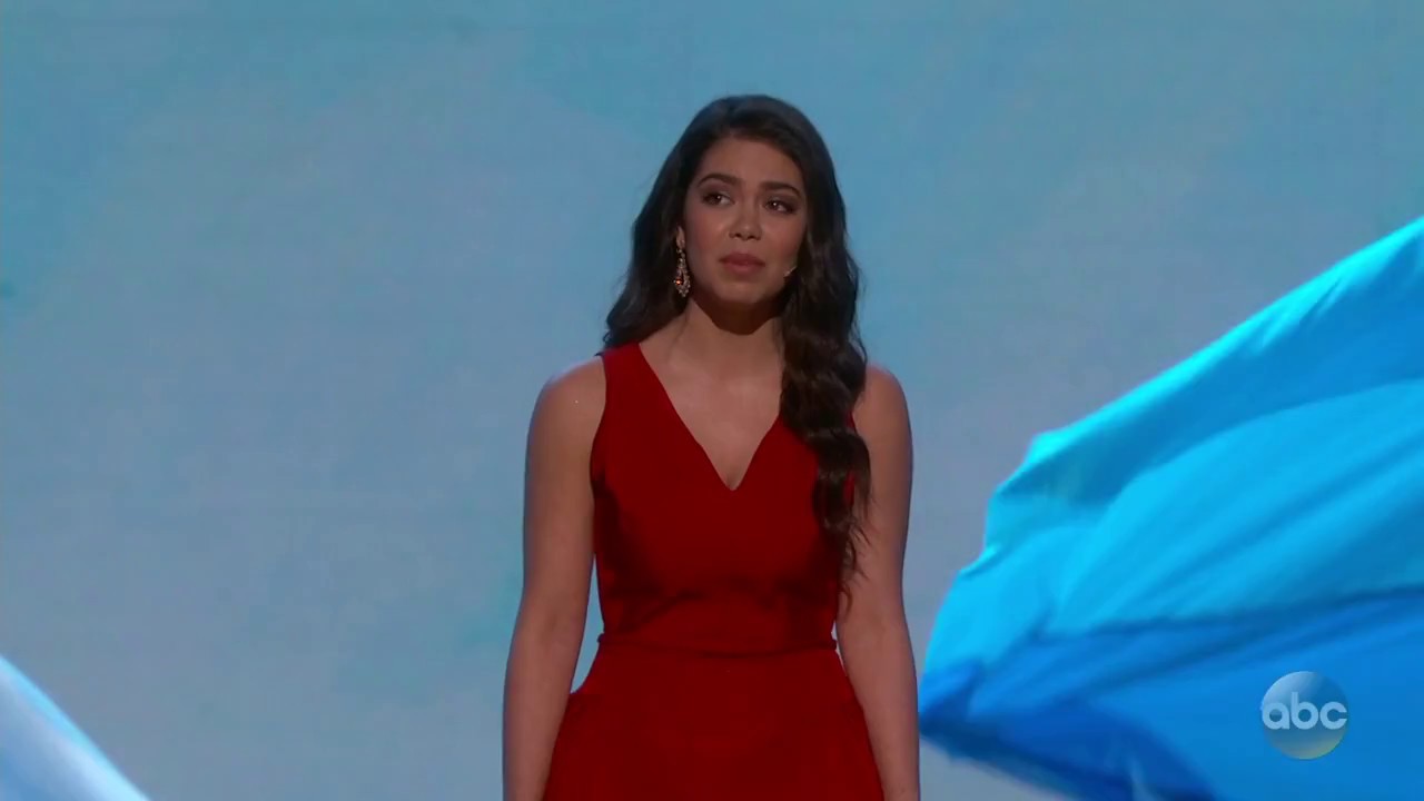 Auli'i Cravalho sings 'How Far I'll Go' at the 2017 Academy Awards (제89회 오스카 공식 실황)