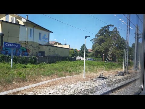 HD - Viaggio Intercity (IC 605) Milano C.LE - Taranto: arrivo alla stazione di Cesena