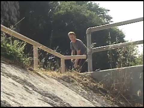 Chris Bell WAWG Extras