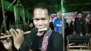 Download lagu DARA LENGGON, jonggan basule raya,voc BAYU, live di singkong dalam mp3 Download lagu DARA LENGGON, jonggan basule raya,voc BAYU, live di singkong dalam mp3