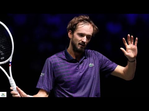 4DANIIL MEDVEDEV’S 2025 MELTDOWNS EXPOSED AFTER $100K FINES AND VIRAL CONTROVERSIES