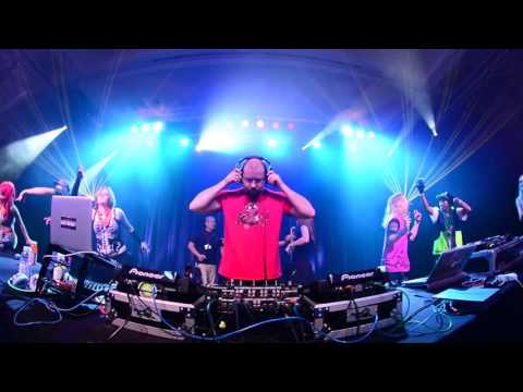 DJ Oddy Youmacon 2015 Rave